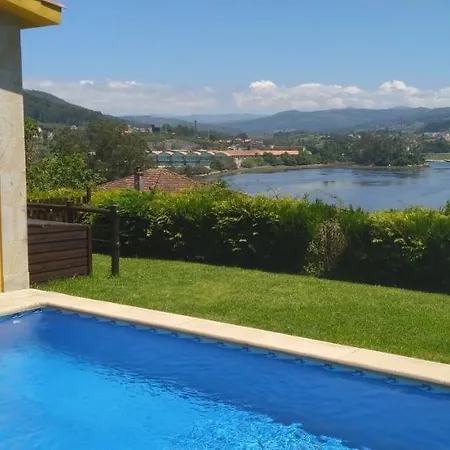 Vivienda De Uso Turistico Vacacional Salinas Do Ullo *